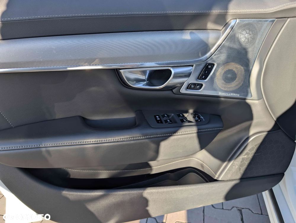 Volvo V90 D5 SCR AWD Inscription - 24