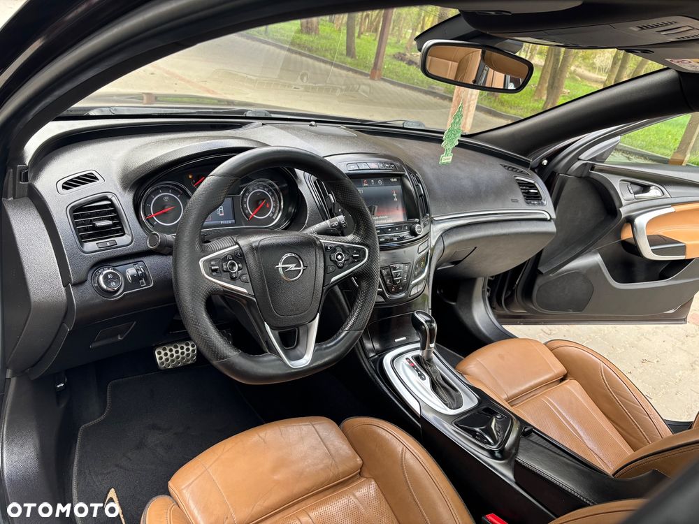 Opel Insignia 2.0 Bi Turbo CDTI 4x4 - 16
