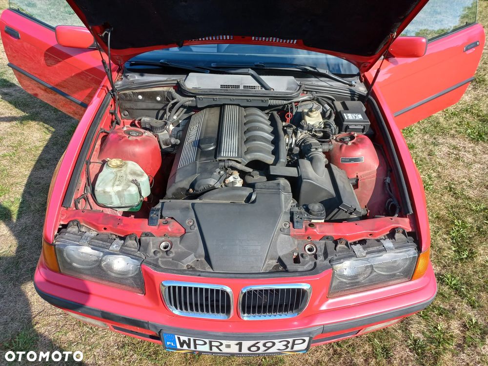 BMW Seria 3 320Ci - 26