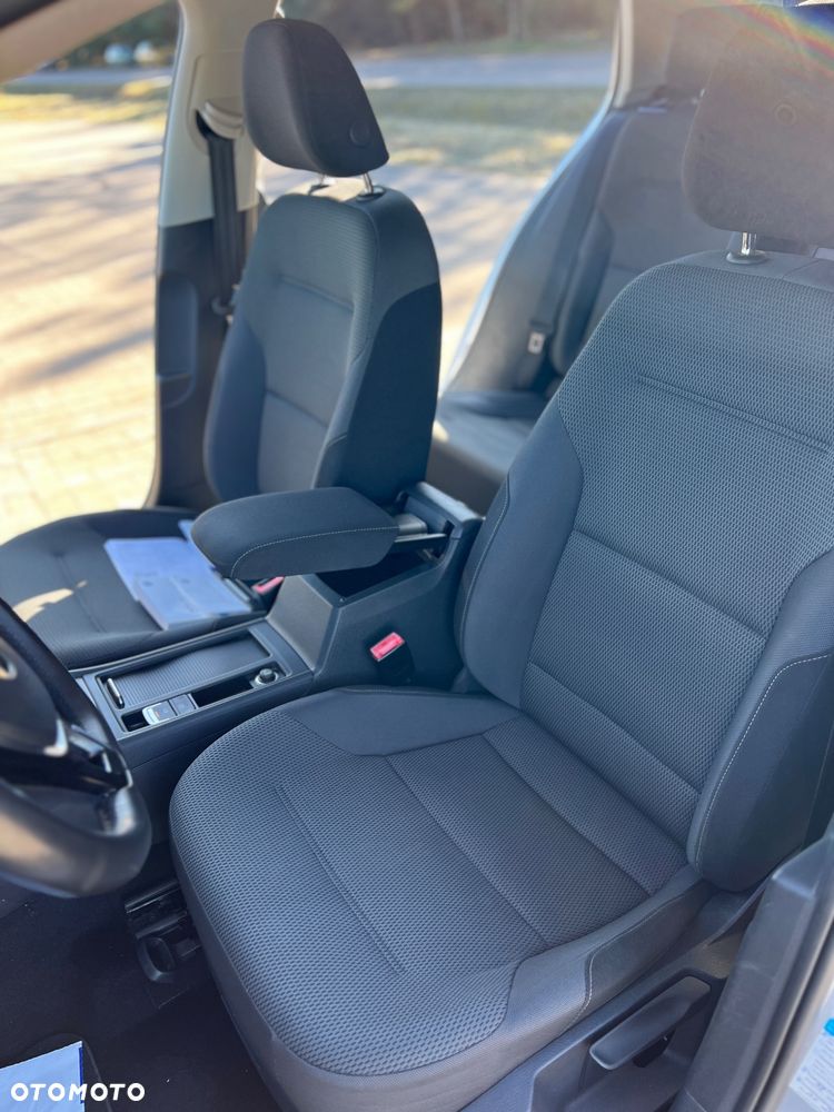 Volkswagen Golf 1.6 TDI BlueMotion Technology Trendline - 17