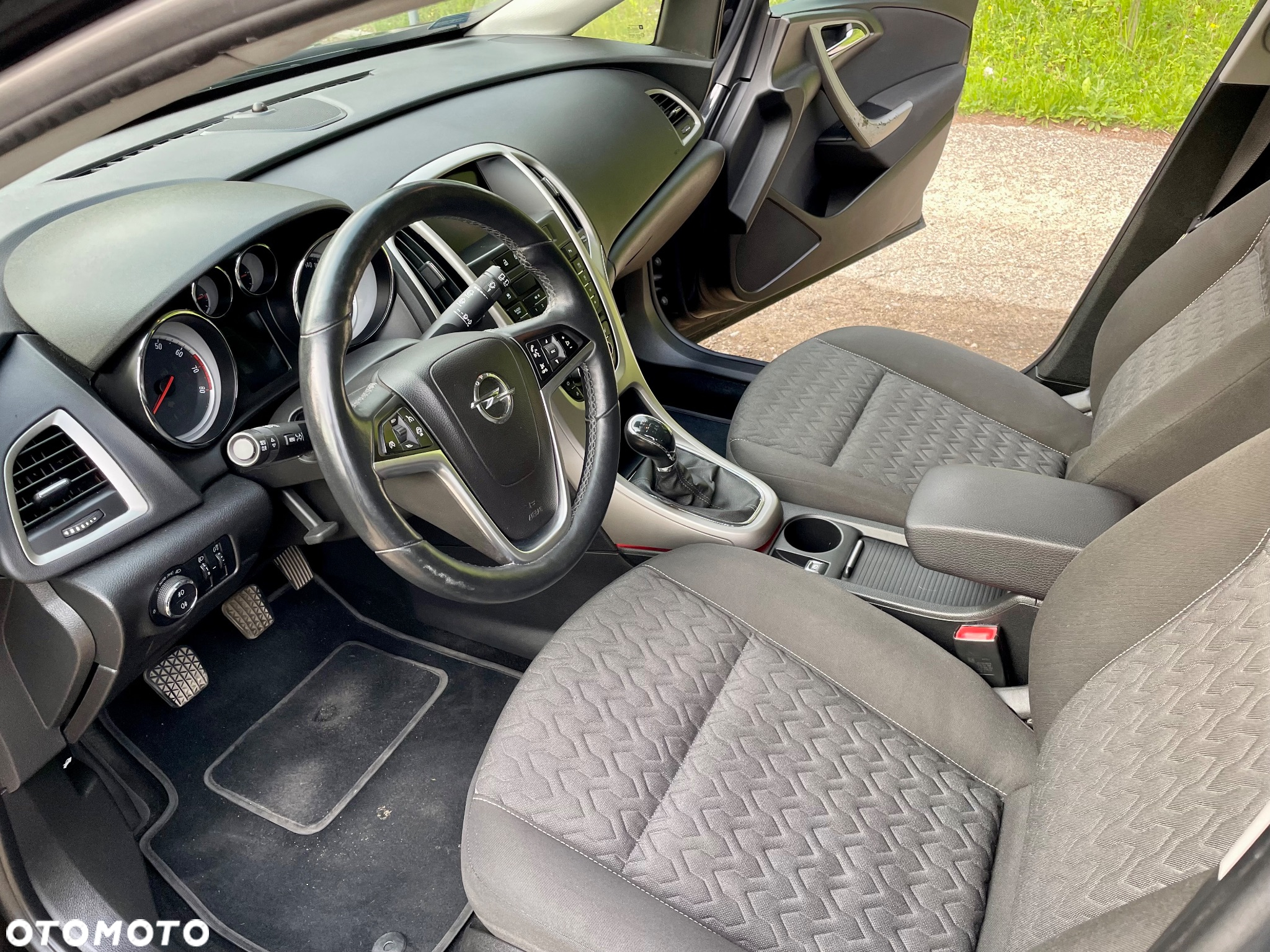 Opel Astra IV 1.4 T Active - 14
