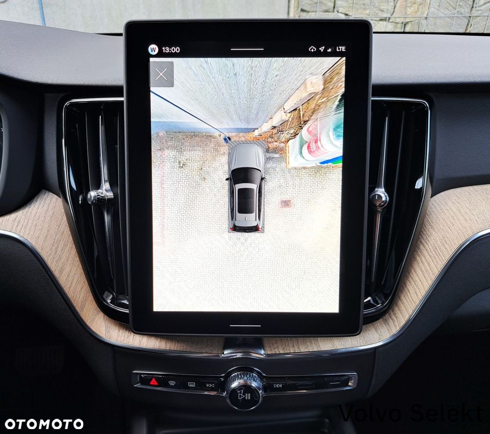 Volvo XC 60 - 25