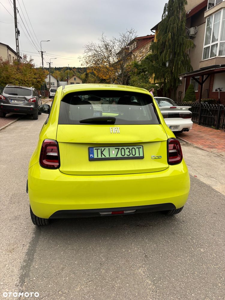 Fiat 500e - 4