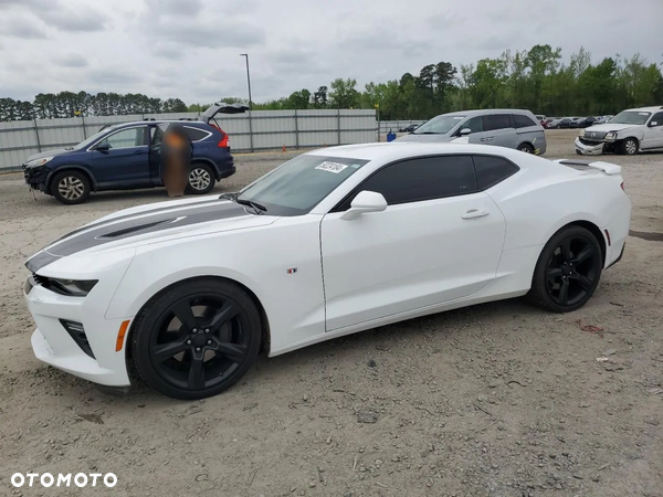 Chevrolet Camaro Coupe 6.2 V8