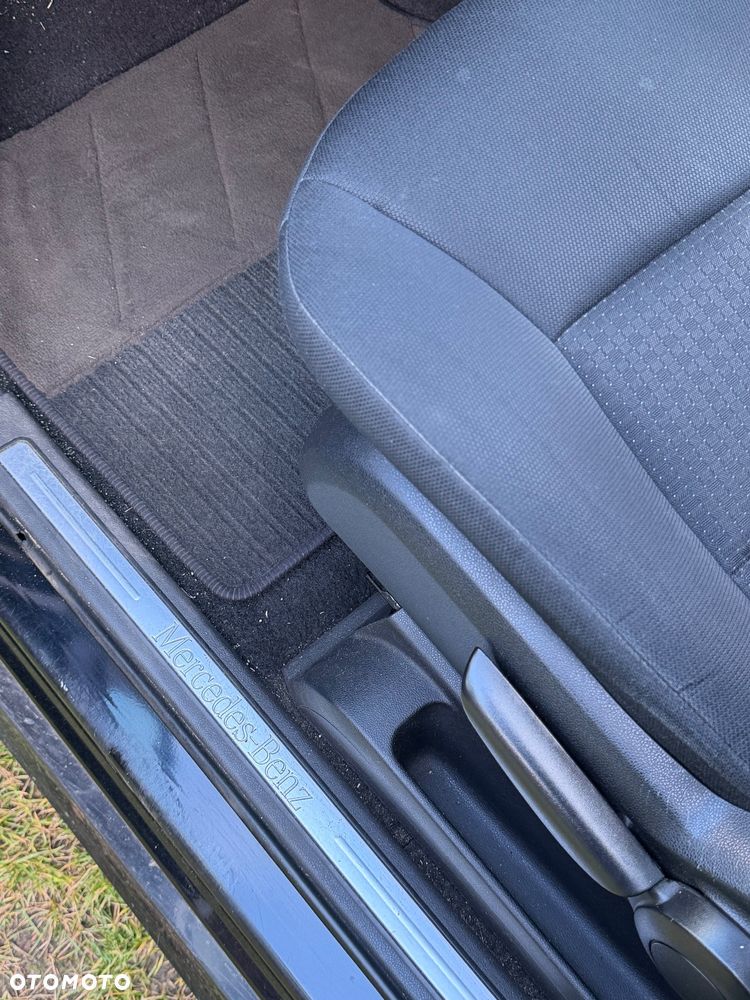 Mercedes-Benz Klasa B 180 CDI - 10