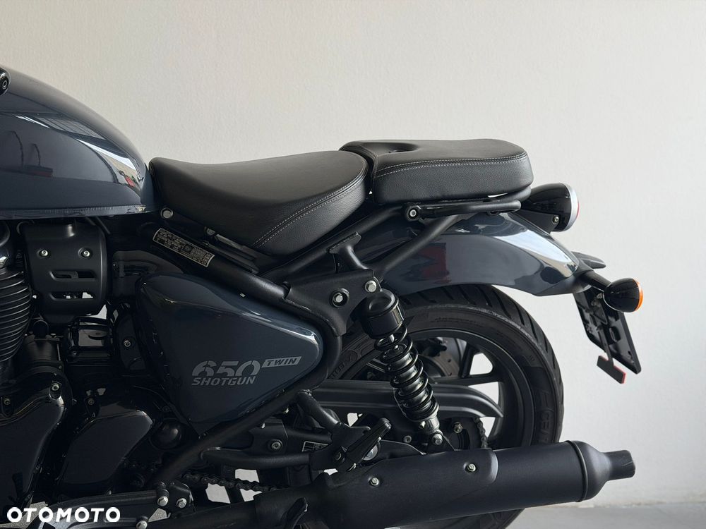 Royal Enfield Shotgun - 6