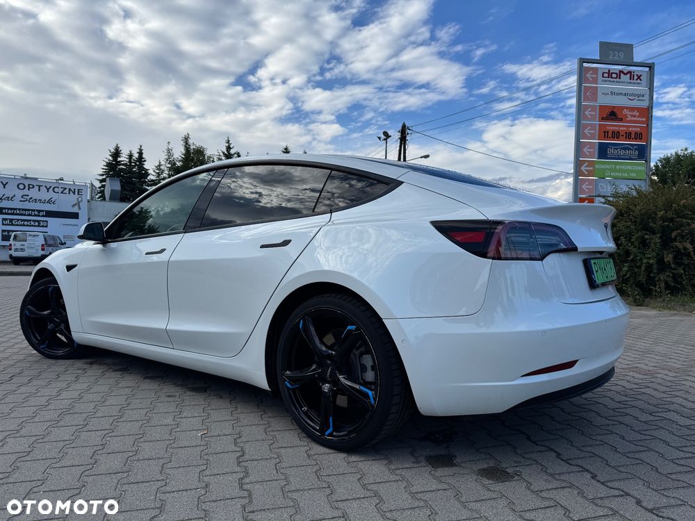 Tesla Model 3 Long Range AWD Premium - 8