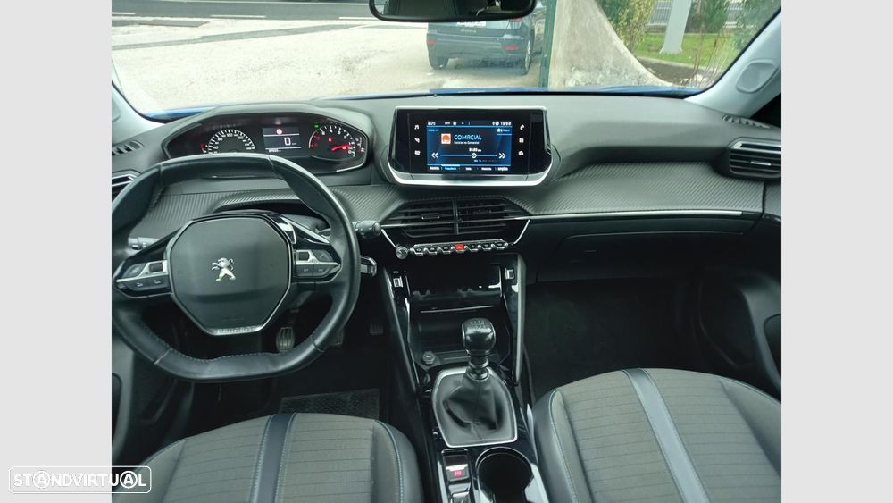 Peugeot 2008 1.2 PureTech Allure - 11