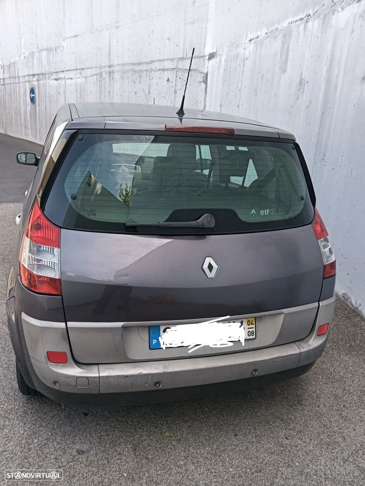 Renault Scénic 1.5 dCi Confort - 4