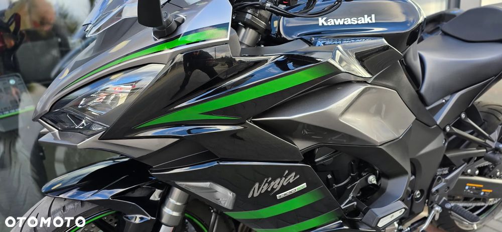 Kawasaki Ninja 1000 SX - 28