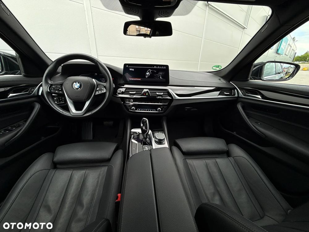 BMW Seria 5 520d Luxury Line sport - 7