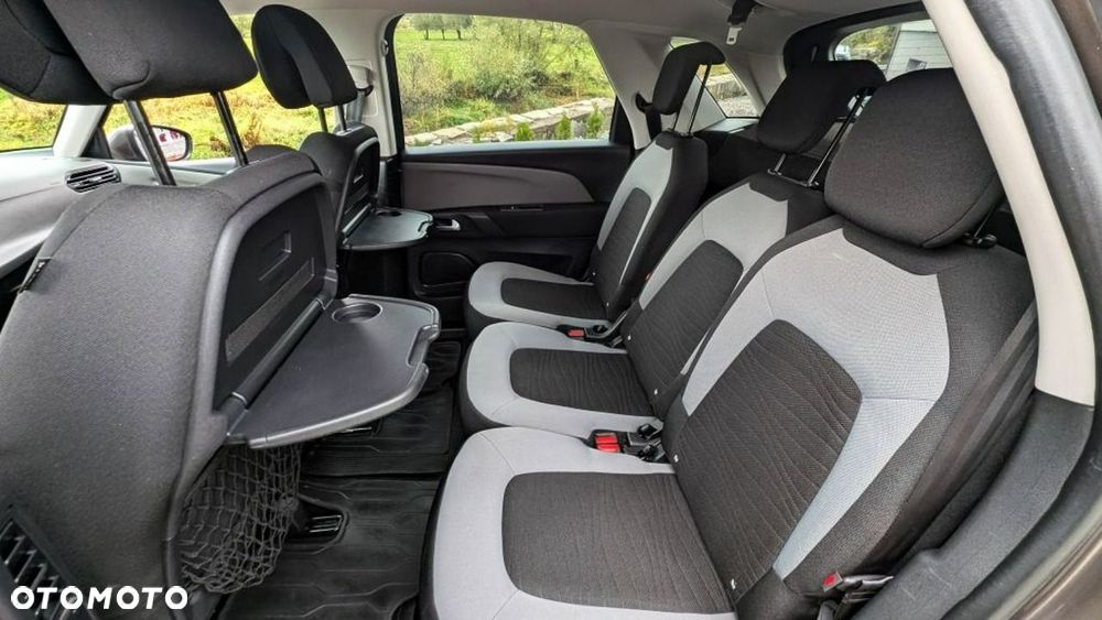Citroën C4 Picasso - 23