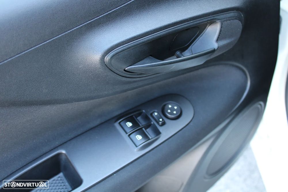 Fiat Punto 1.2 Easy S&S - 16