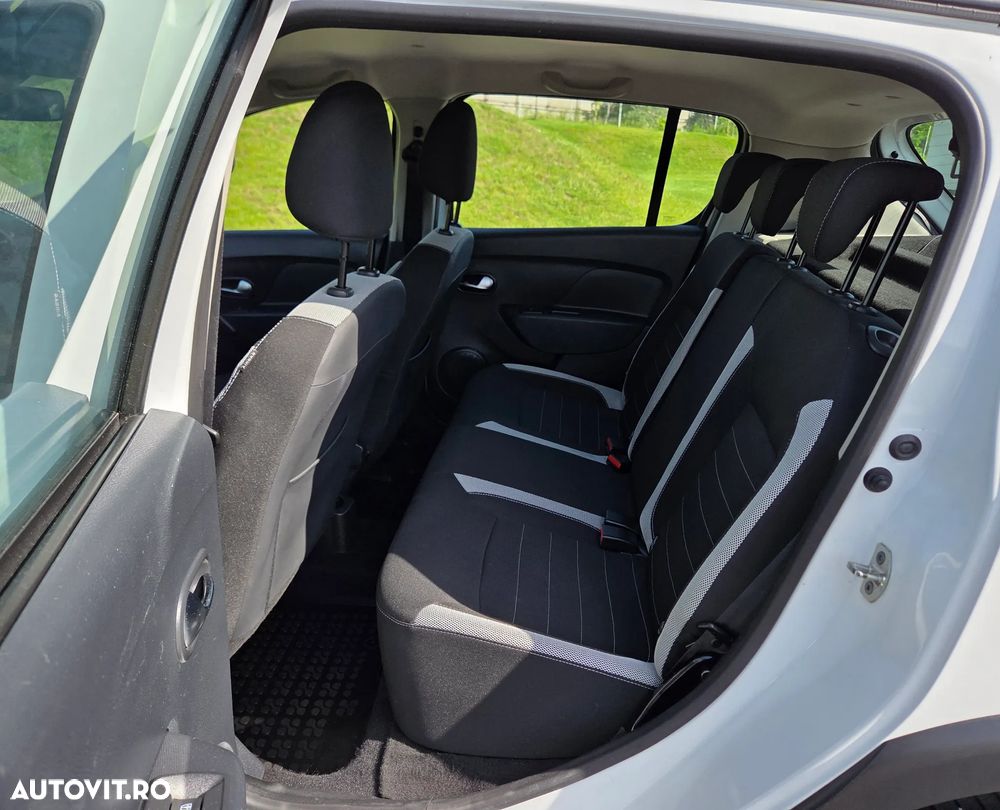 Dacia Sandero Stepway Blue dCi 95 Prestige - 23