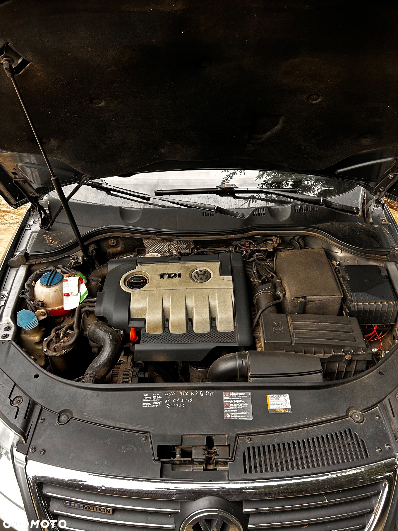 Volkswagen Passat Variant 1.9 TDI DPF BlueMotion - 14