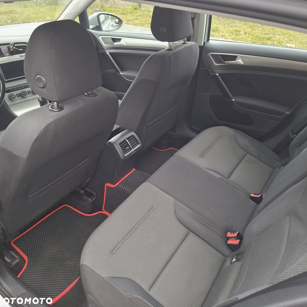 Volkswagen Golf 1.6 BlueTDI Comfortline - 6