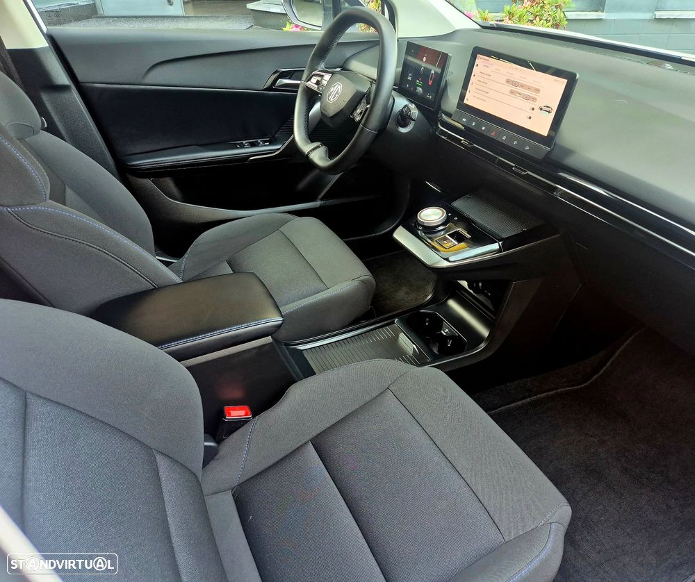 MG MG4 4 Standard - 27