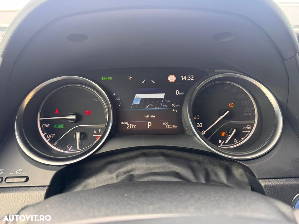 Toyota Camry 2.5 Exclusive - 27