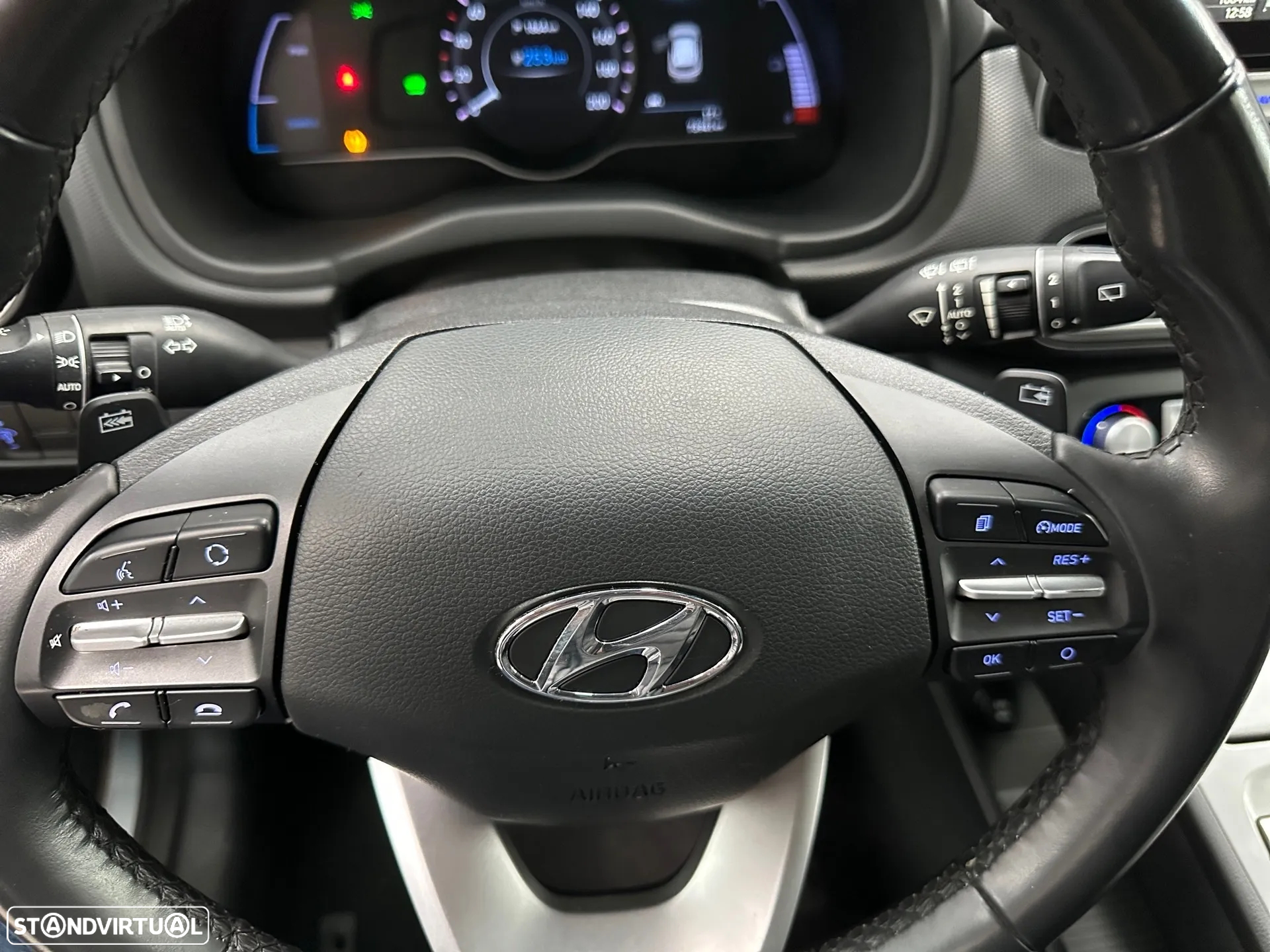 Hyundai Kauai EV 64 kWh Premium - 18