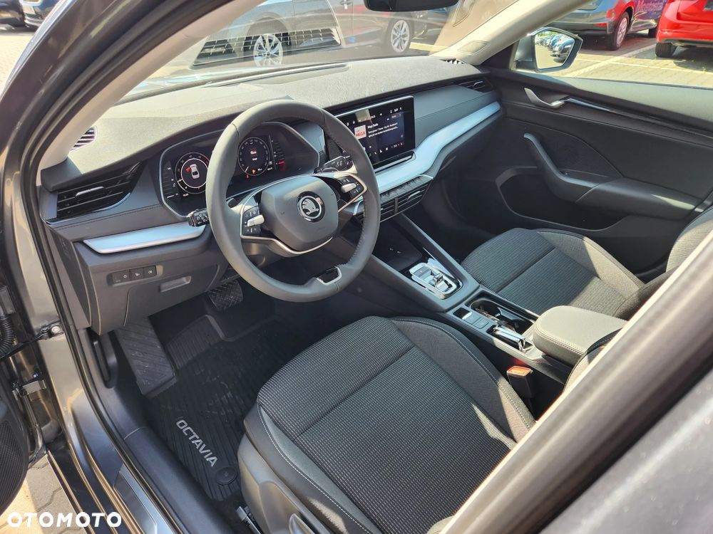 Skoda Octavia 2.0 TDI Drive Selection DSG - 6