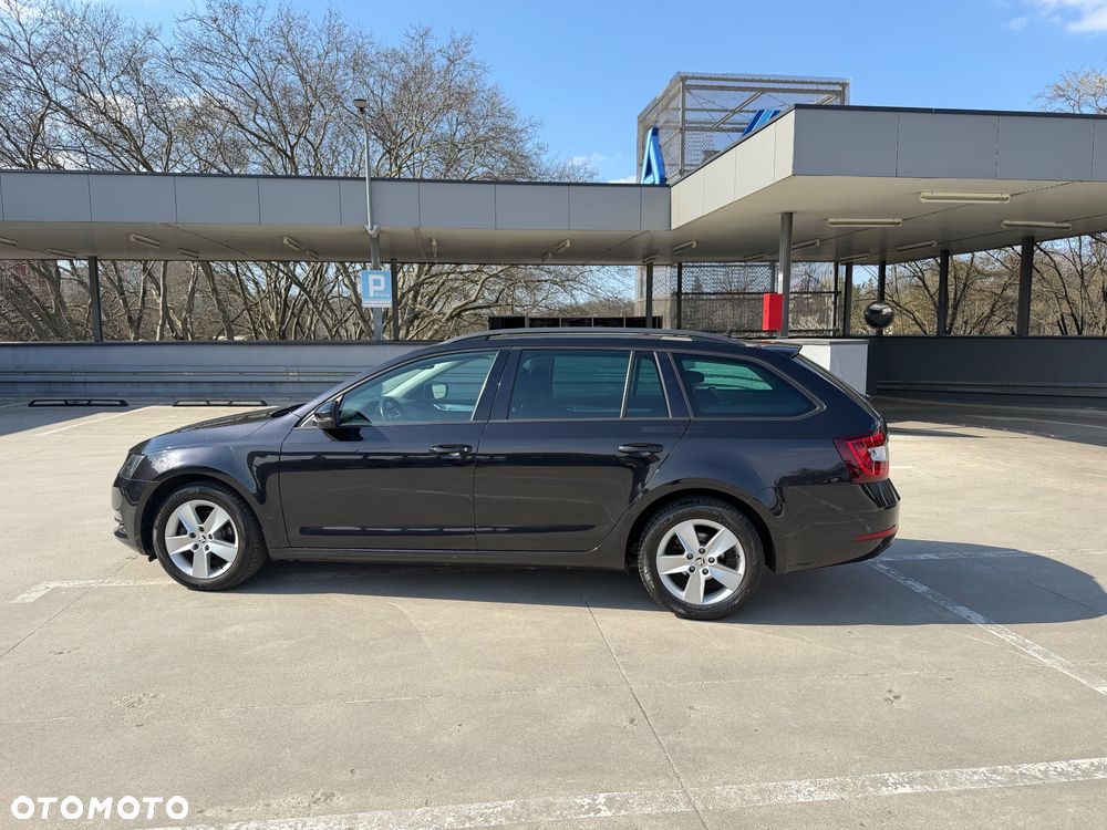 Skoda Octavia 1.6 TDI Drive DSG - 3