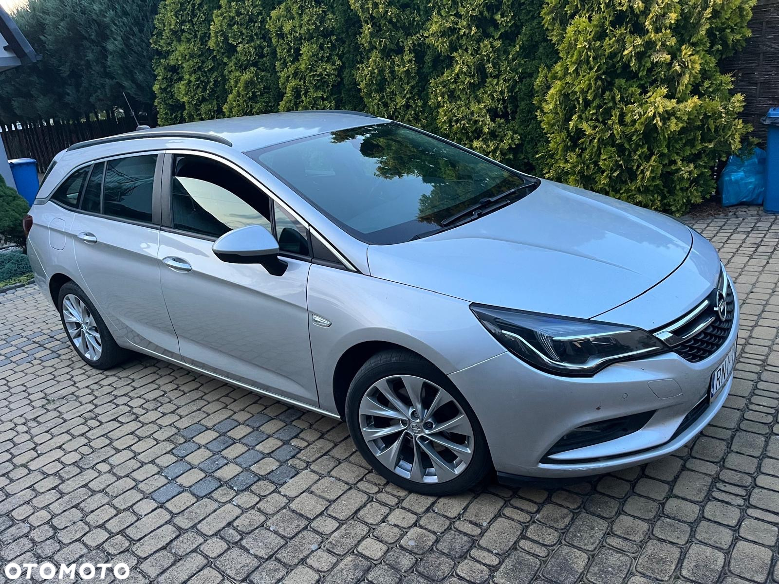 Opel Astra - 3