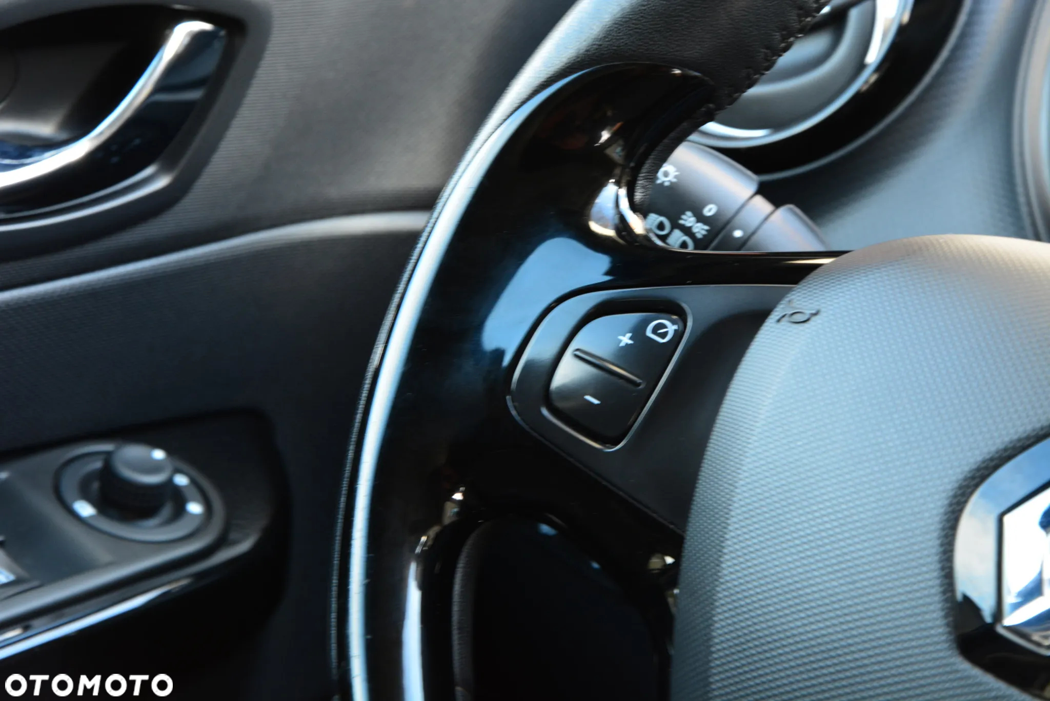 Renault Captur 0.9 Energy TCe Limited - 29