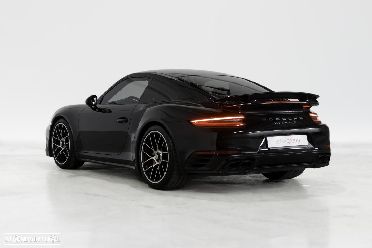 Porsche 911 (991) Turbo S PDK - 4