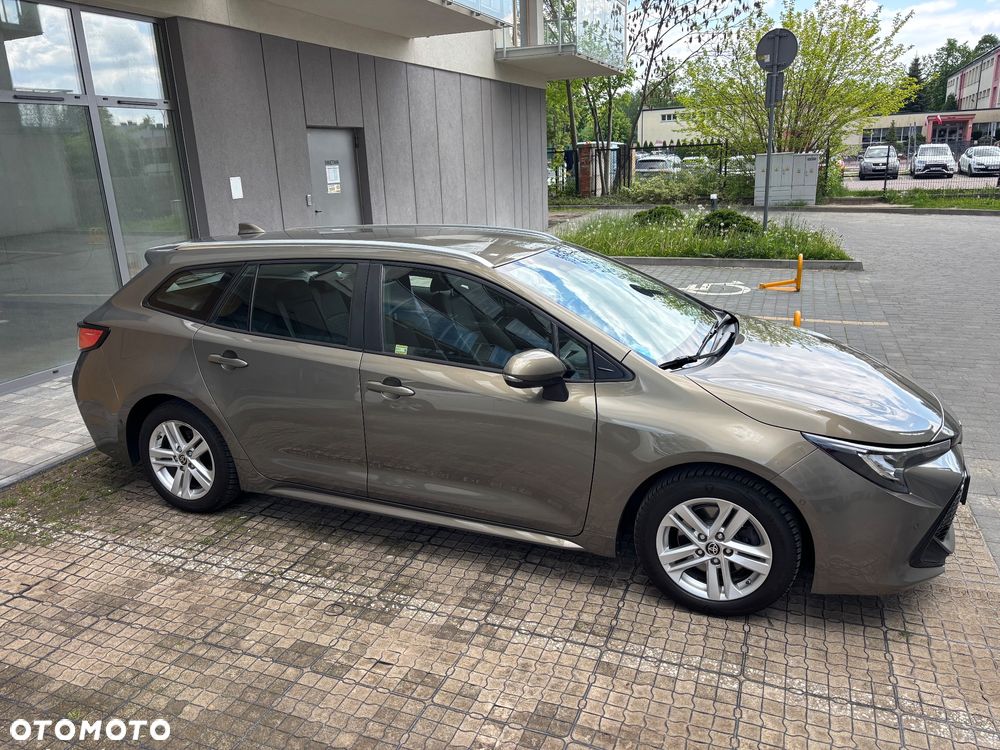 Toyota Corolla 2.0 Hybrid Comfort - 21