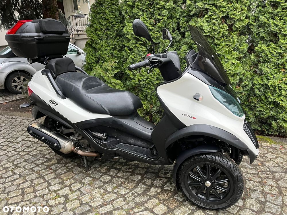 Piaggio MP-3 - 3