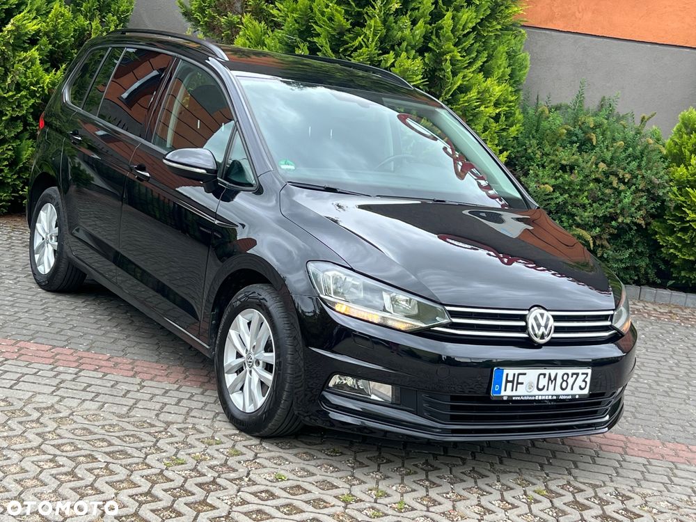 Volkswagen Touran - 2