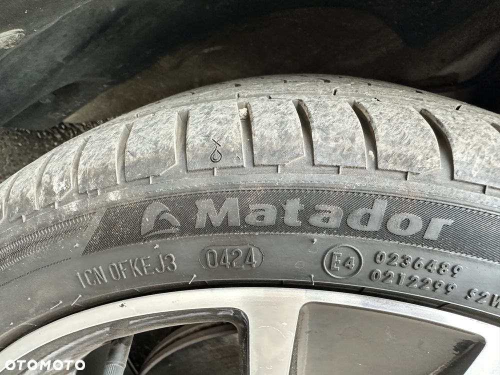 Volkswagen Polo 1.6 TDI Cross Urban White - 32