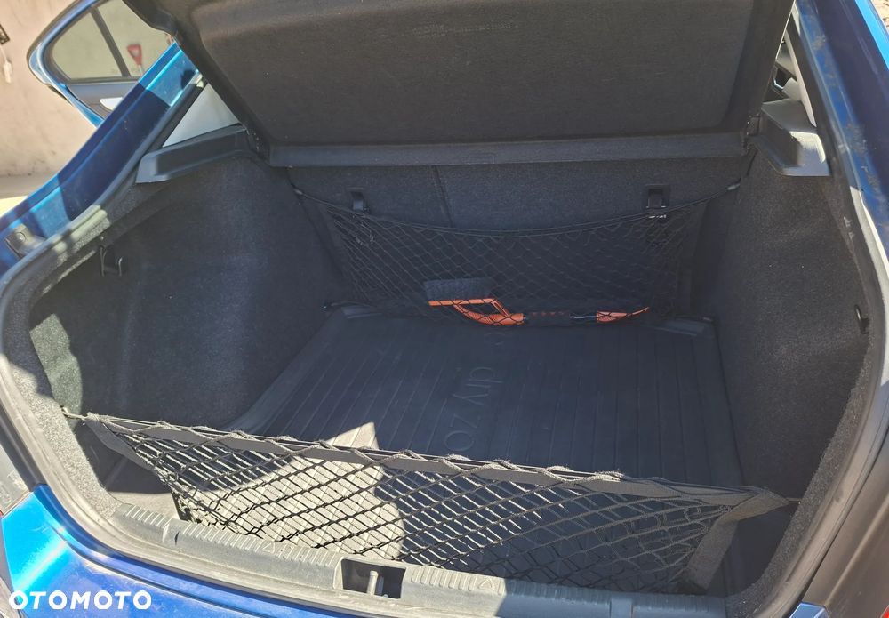 Skoda RAPID 1.0 TSI Ambition - 8