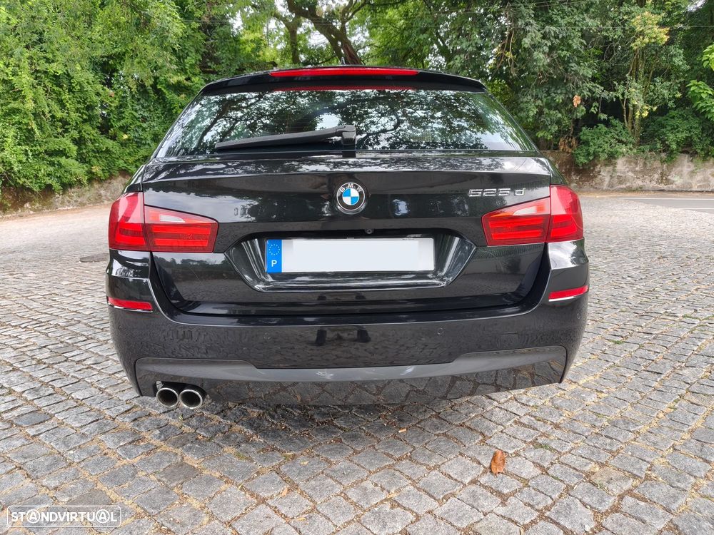 BMW 525 d Pack M - 24
