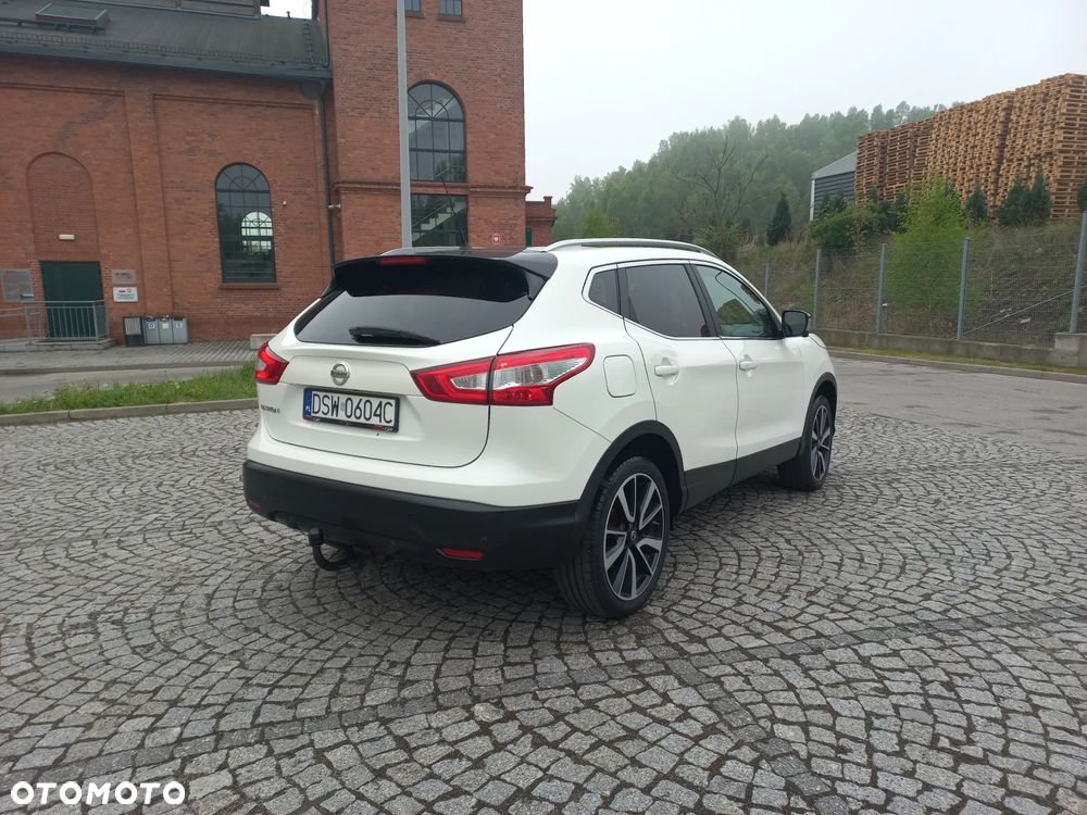 Nissan Qashqai 1.6 DCi Tekna+ - 4