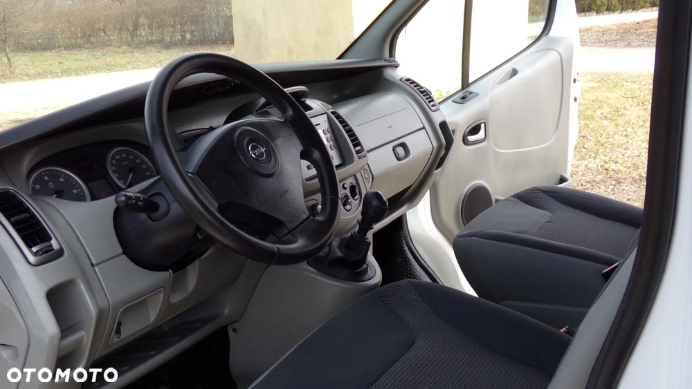 Opel VIVARO 2.5 150KM * L2H1 * KLIMA * SERWIS * DUBEL KABINA * ZADBANY ! - 21