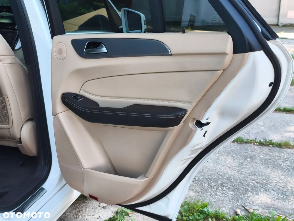 Mercedes-Benz GLE 250 d 4-Matic - 21