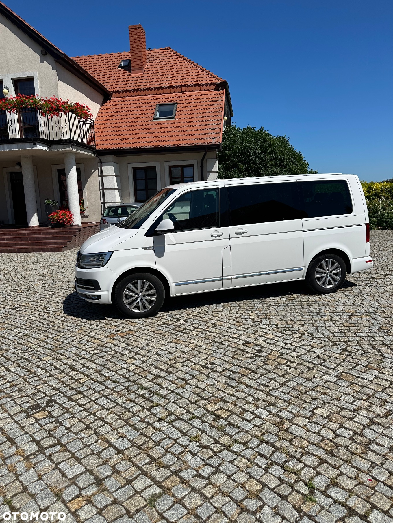 Volkswagen Multivan 2.0 BiTDI L1 Comfortline 4Motion DSG - 16