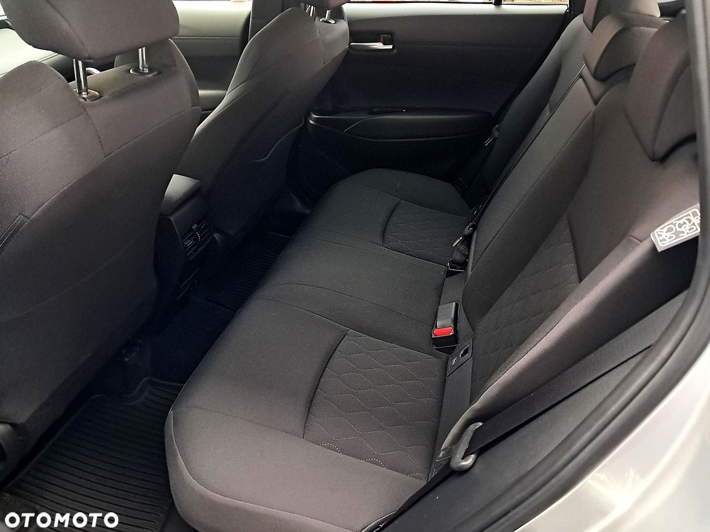 Toyota Corolla Cross 2.0 Hybrid Style - 14