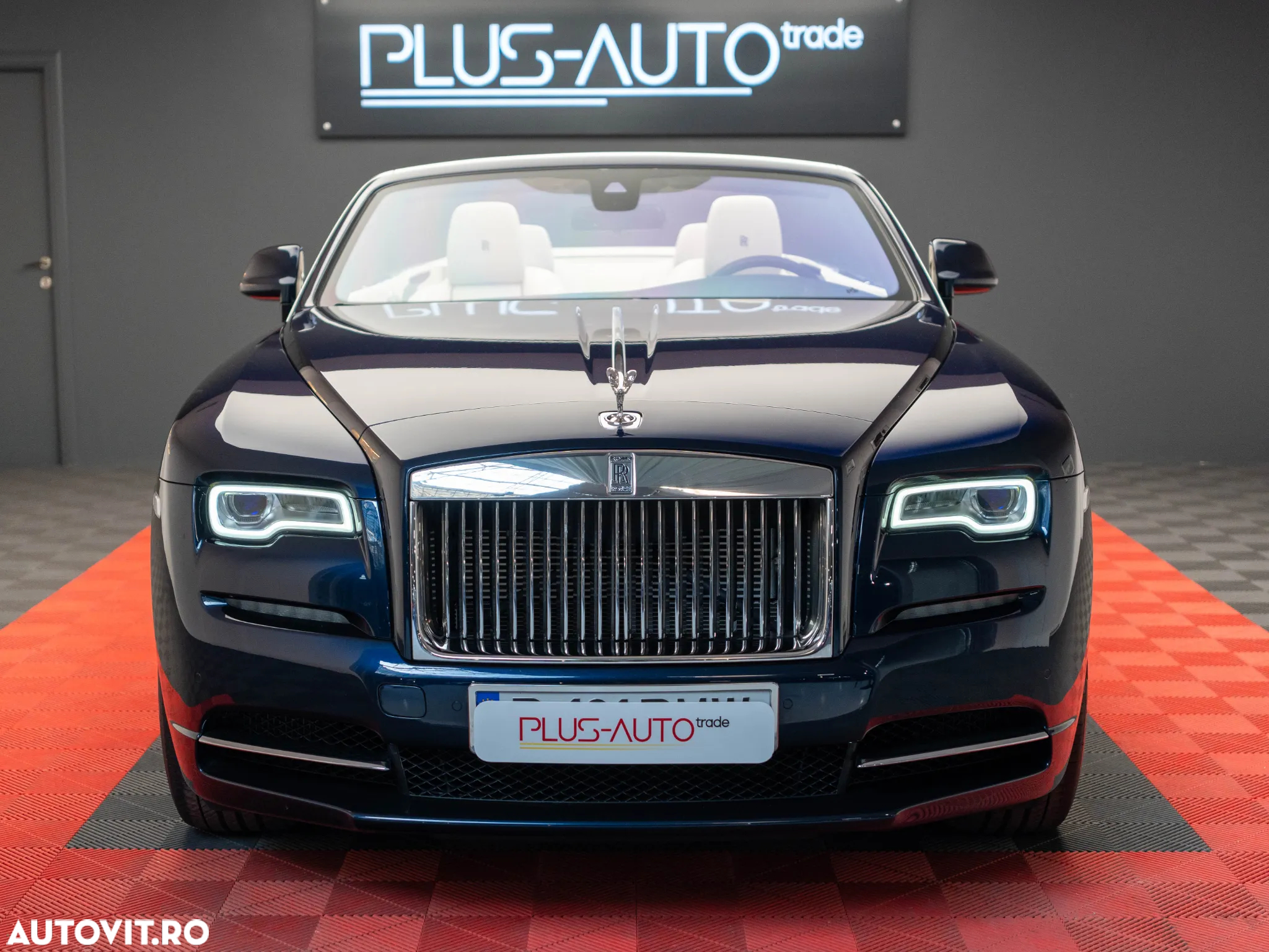 Rolls-Royce Dawn Standard - 11