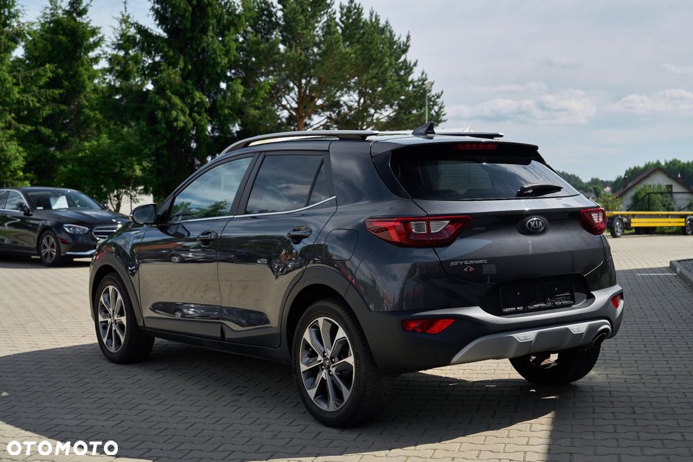 Kia Stonic - 12