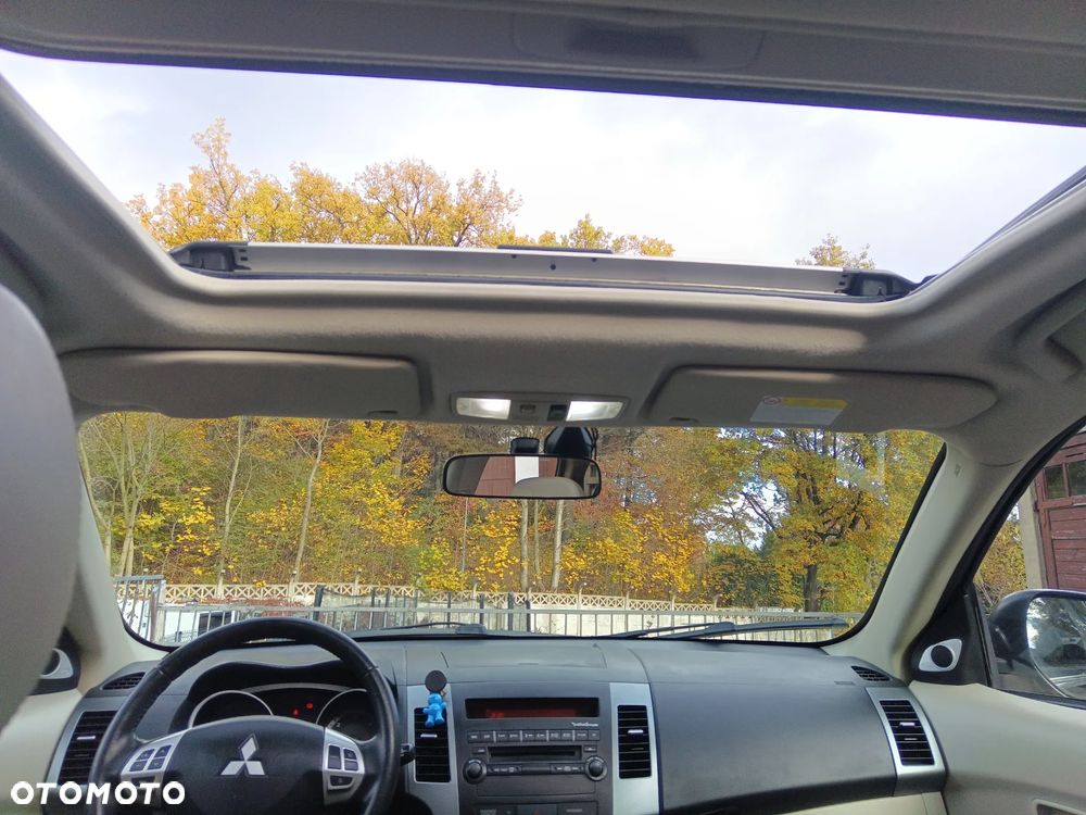 Mitsubishi Outlander 2.0 DID Instyle - 6