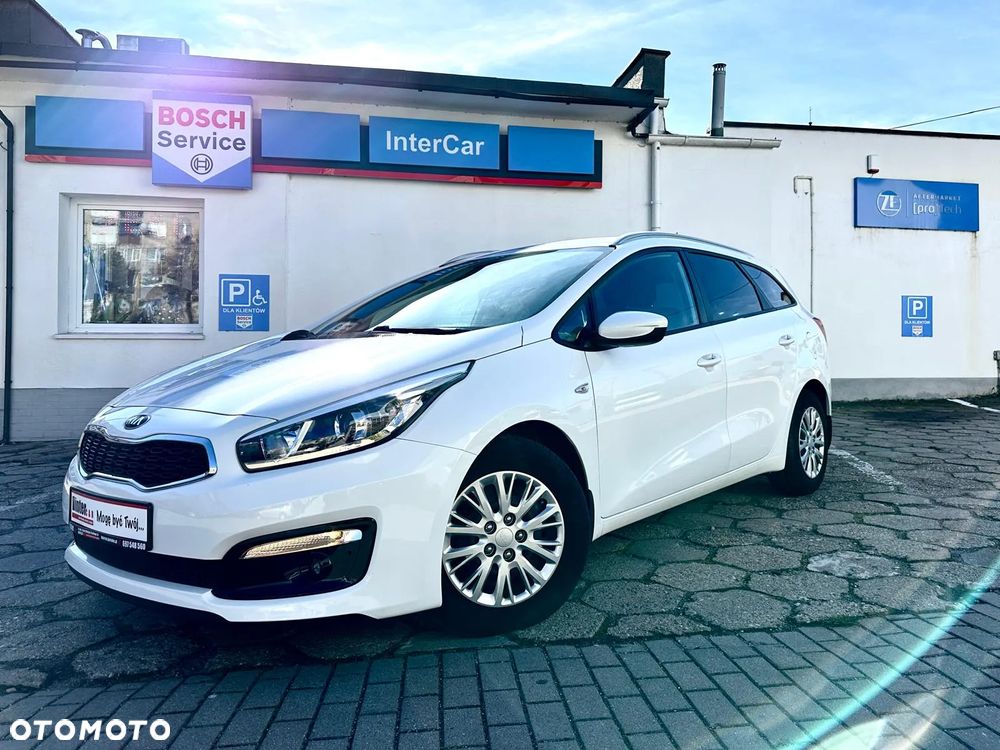 Kia Ceed 1.6 GDI SW Dream-Team Edition