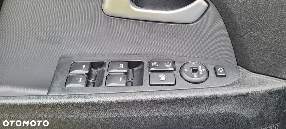 Kia Sportage 2.0 GDI 2WD Vision - 25
