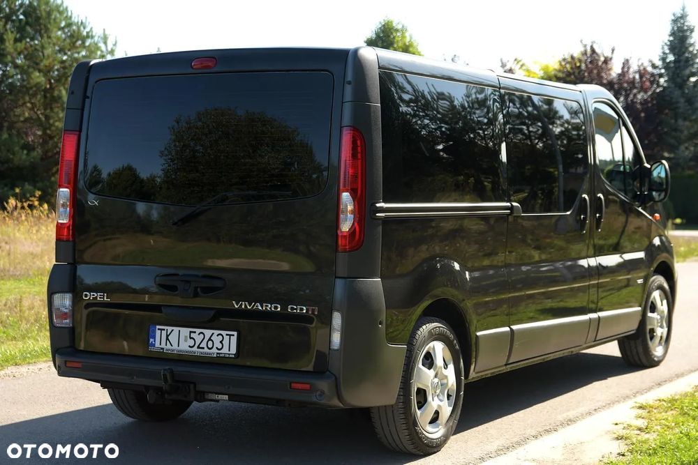 Opel Vivaro - 8
