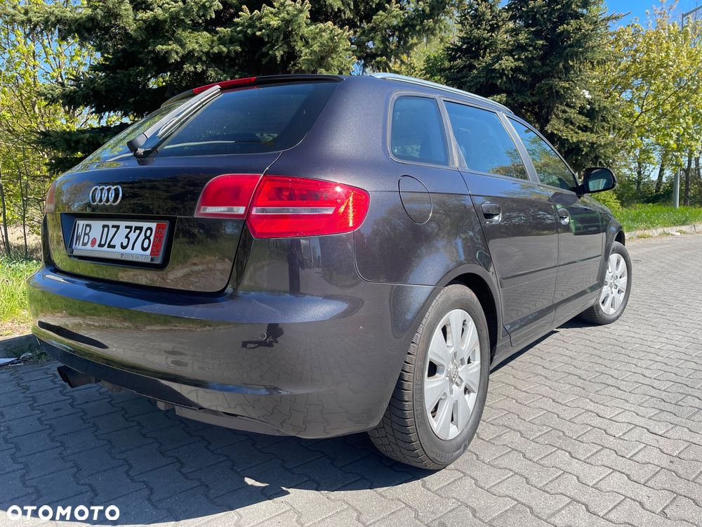 Audi A3 Sportback - 8
