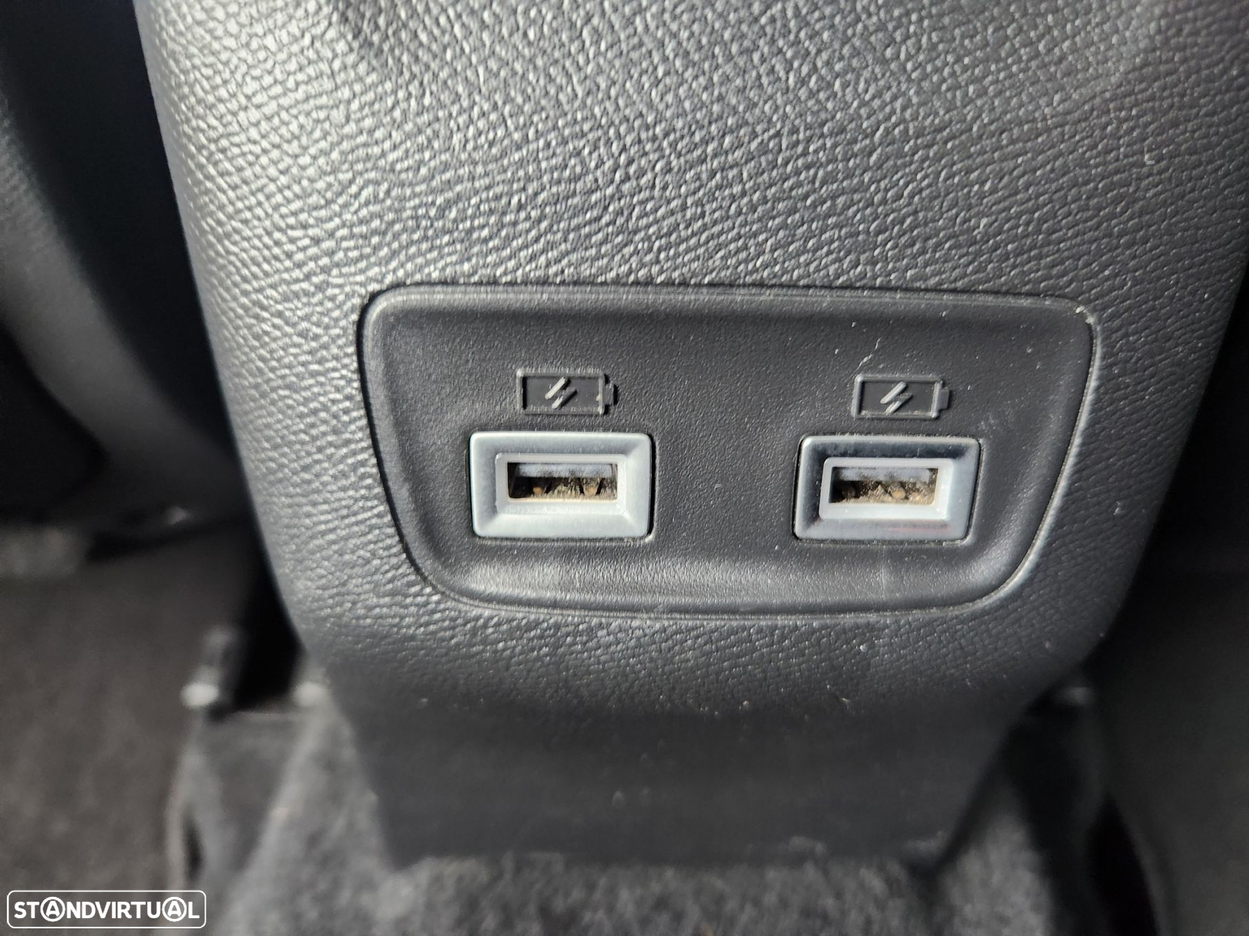Peugeot 2008 1.5 BlueHDi Allure - 40
