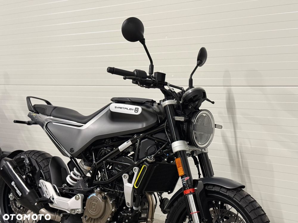 Husqvarna Svartpilen - 8