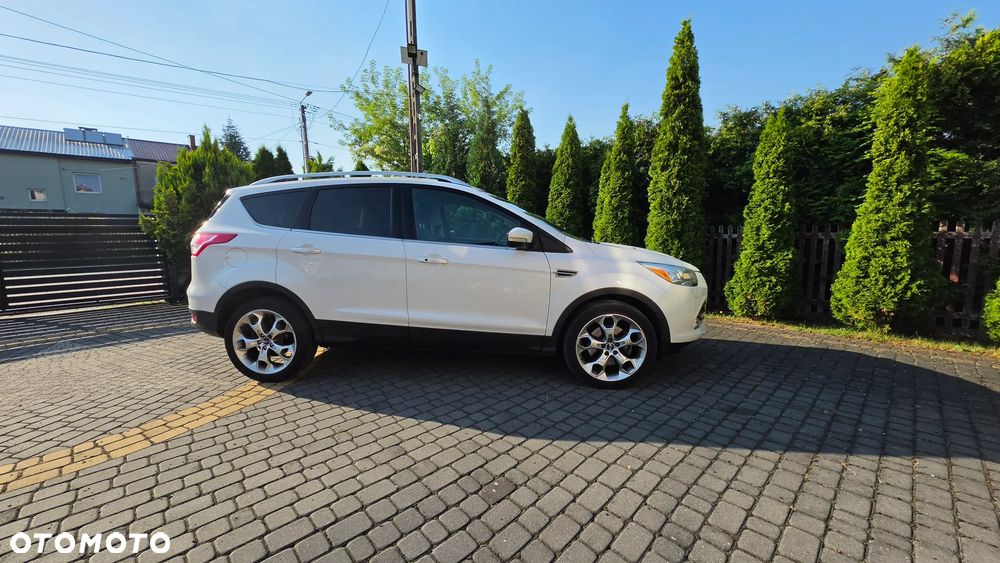 Ford Escape 2.0 EcoBoost AWD Titanium - 1