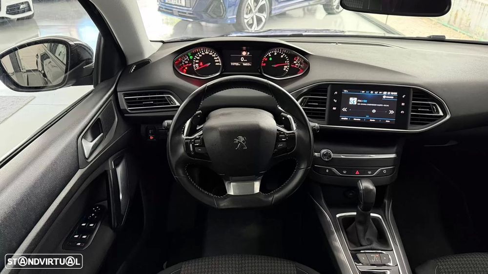 Peugeot 308 1.5 BlueHDi Style EAT8 - 11
